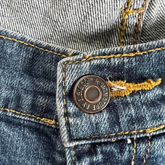 Men’s Size 29 X 30 Signature Gold Levi Strauss 5 Pocket, Straight Leg  Denim Jea - Picture 4 of 8